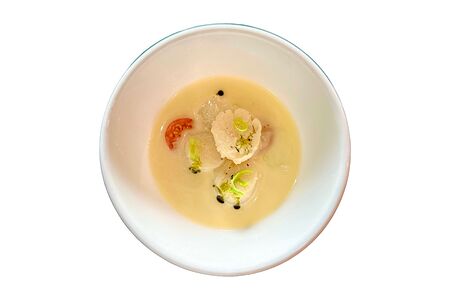 Сливочный гребешок с луком-пореем