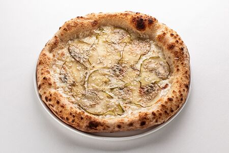 Груша и горгондзола