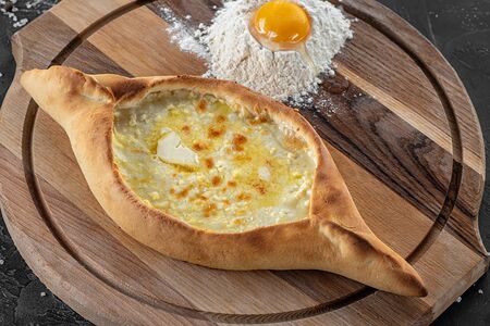 Хачапури по-аджарски