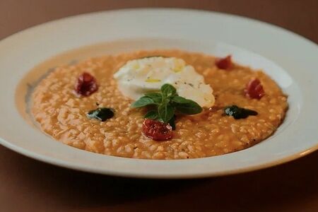 Томатное ризотто со страчателлой