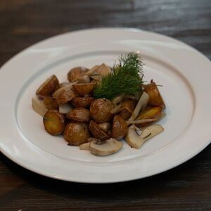 Картофель жареный с грибами