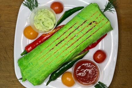 Шаурма в чесночном лаваше