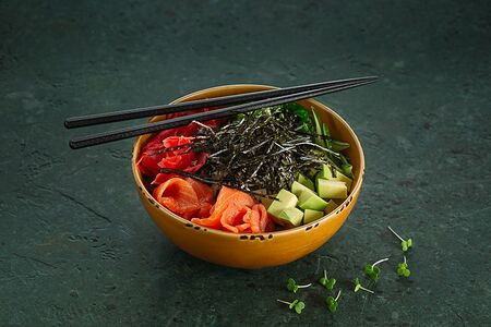 Поке с лососем