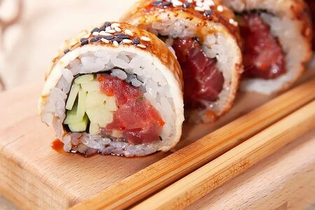 Тунец блюфин, угорь