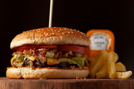 Чизбургер с говядиной