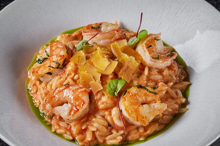 Паста орзо с боттаргой и морепродуктами