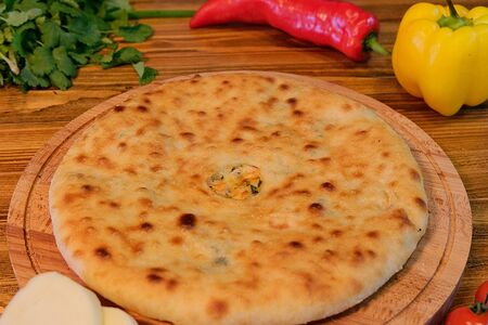Осетинский пирог с картофелем и зеленью   