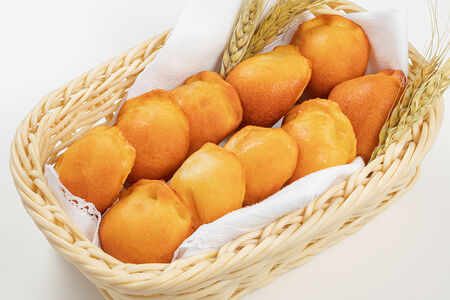 Пирожок с грибами и курицей