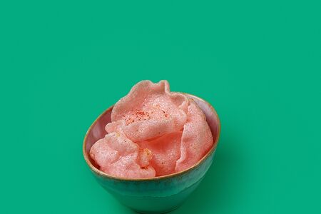 Креветочные чипсы