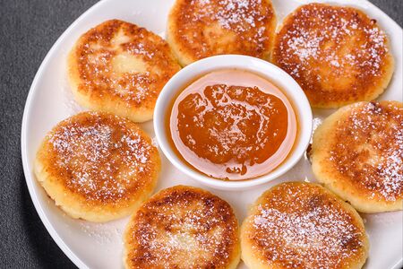 Сырники с яблоком