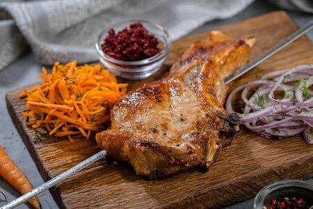 Шашлык из свинины на кости