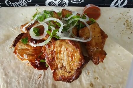 Шашлык в лаваше (свинина)