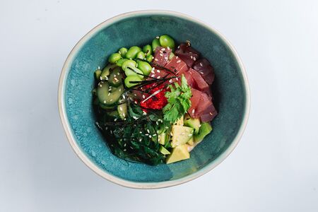 Поке с тунцом