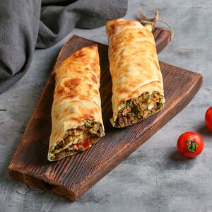 Ռոլլ Ալֆրեդո տավարի մսով