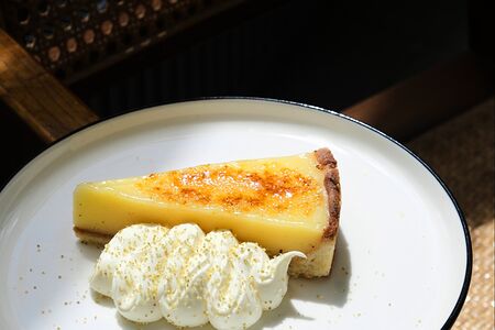 Лимонный тарт, крем маскарпоне