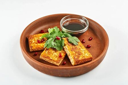 Жареный адыгейский сыр