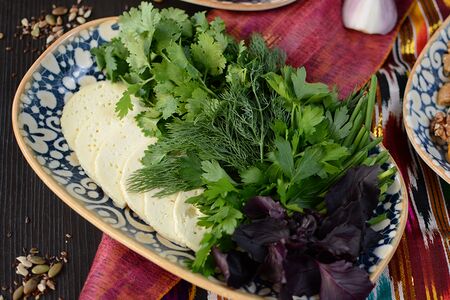 Зеленая тарелка