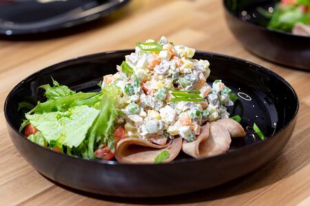 Оливье с языком