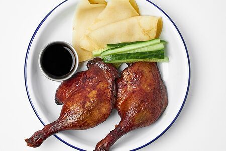 Ножек побольше