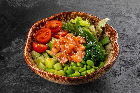 Боул с лососем