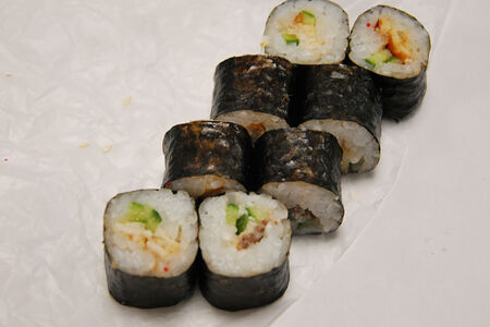 Ролл Угорь с огурцом