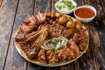 Шашлычное ассорти на 4 персоны