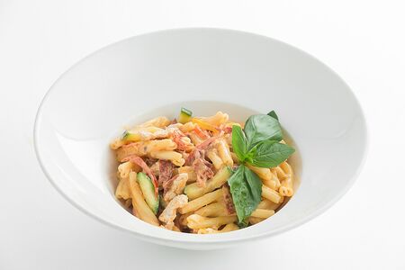 Казаречче с куриным филе и пепперони