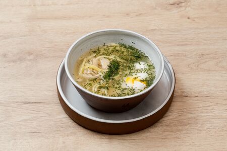 Куриный суп с лапшой