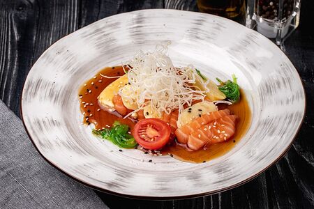 Татаки из лосося