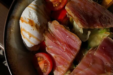 Французский салат с тунцом