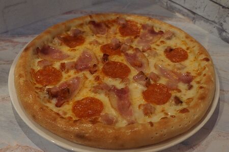 Пицца Сальсичо