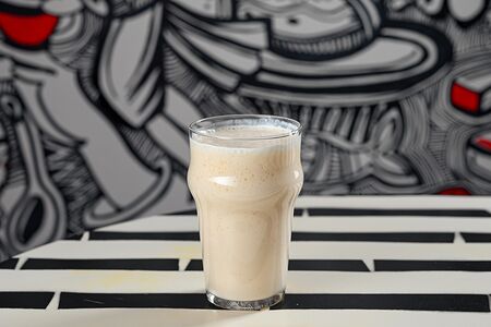 Манговый ласси