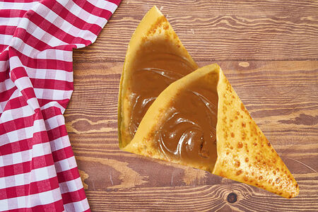 Блин со сгущенкой