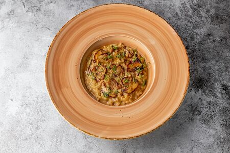 Ризотто с белыми грибами