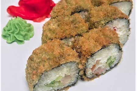 Ролл теплый Эби в темпуре маки