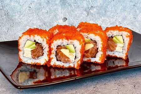 Ролл Калифорния лосось