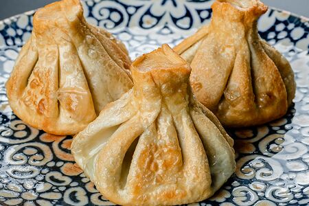 Жареные хинкали с грибами