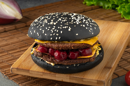 Черри-Бургер