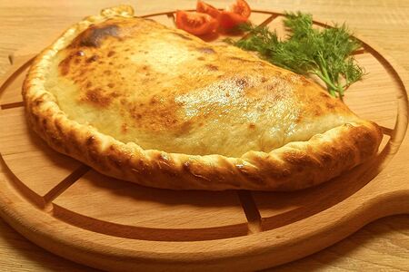 Кальцоне с ветчиной