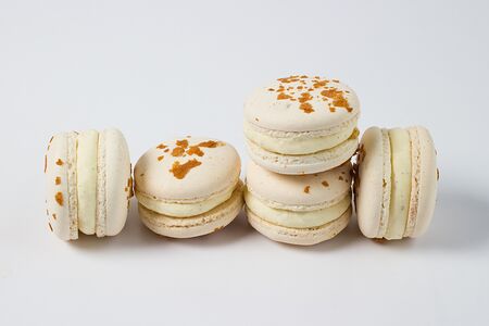 Макарон Ванильный