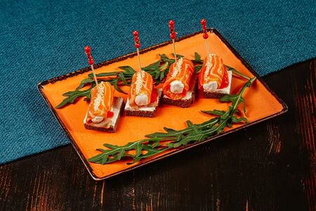 Рулетики из семги