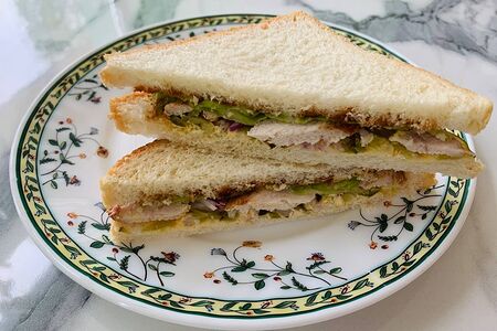 Сэндвич с курицей