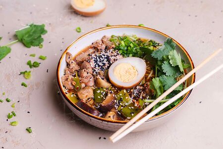 Самгёпсаль рамён