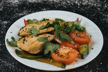 Салат Теплый с курицей