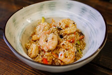 Рис в азиатском стиле с креветкой