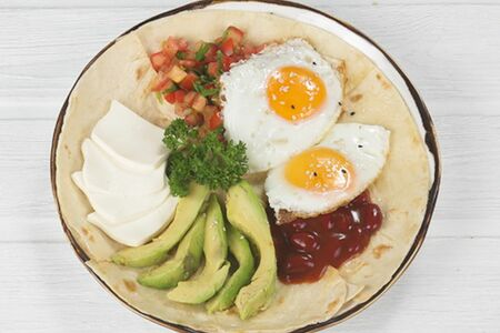 Завтрак на тортилье