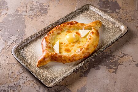 Хачапури по-аджарски