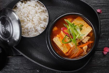 Суп Кимчи тиге