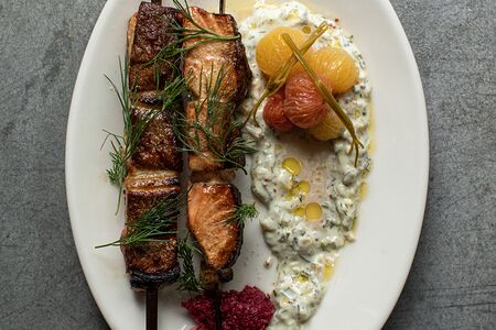 Лосось на шампурах