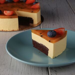 Пирожное Маракуйя-клубника